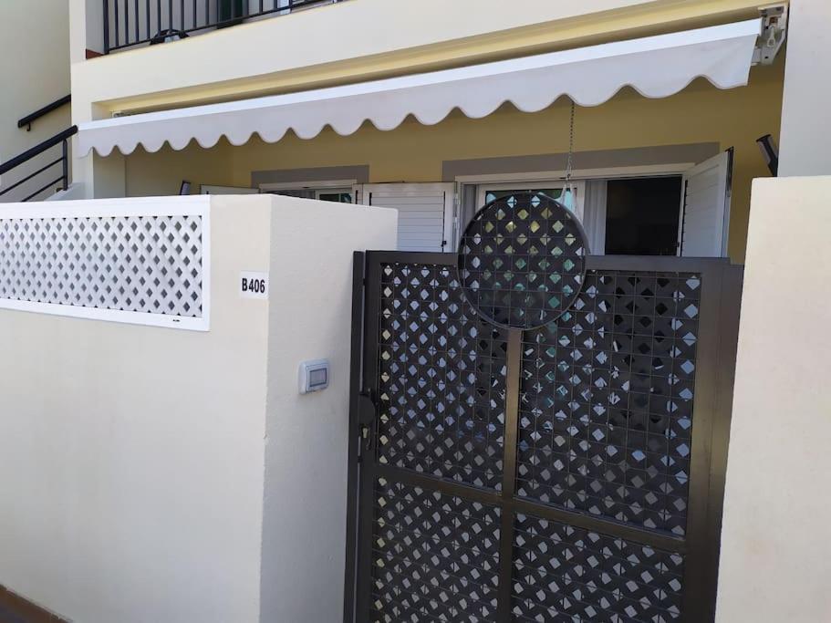Moderno Residencial Puerto Rico Sol Mar Y Piscina Apartment Luaran gambar